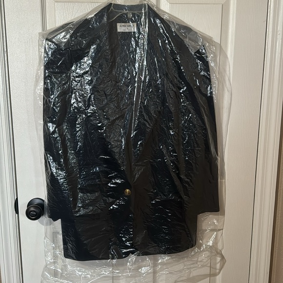 Jacket - Picture 7 of 7